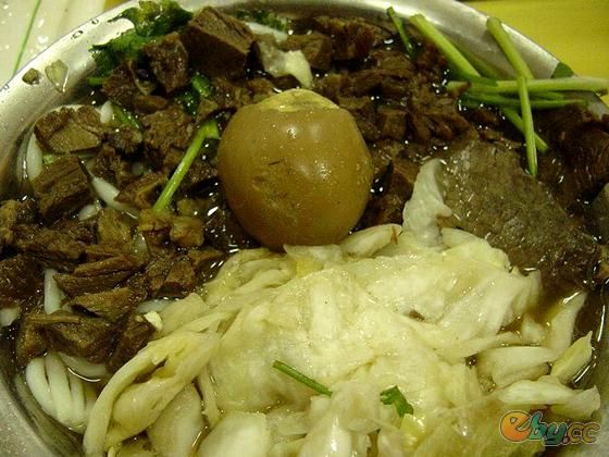 贵阳花溪牛肉粉.jpg