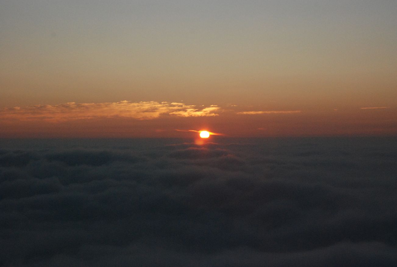 20081052123107624.jpg