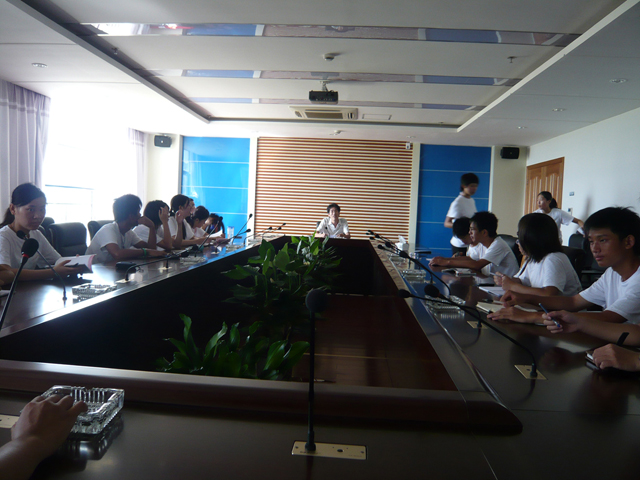座谈会.JPG