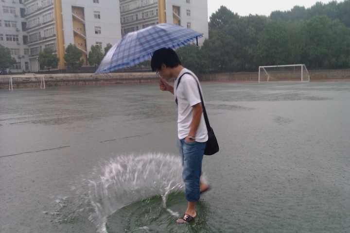 p_large_GMKy_357f000254cb5c44.jpg