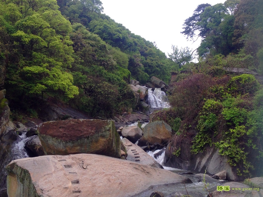 铜源峡溪涧