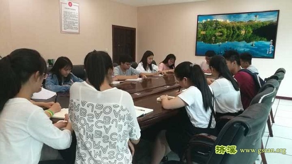 绿派社组织学习全国生态环境保护大会会议内容 (2).jpg